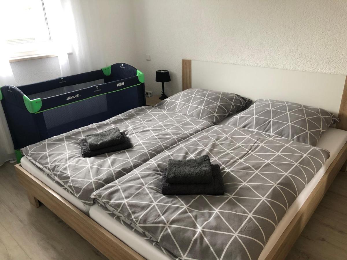 Moderne Helle 2,5 Zimmer Wohnung Mit Grossem Bad Und Kueche In Trossingen Exterior foto