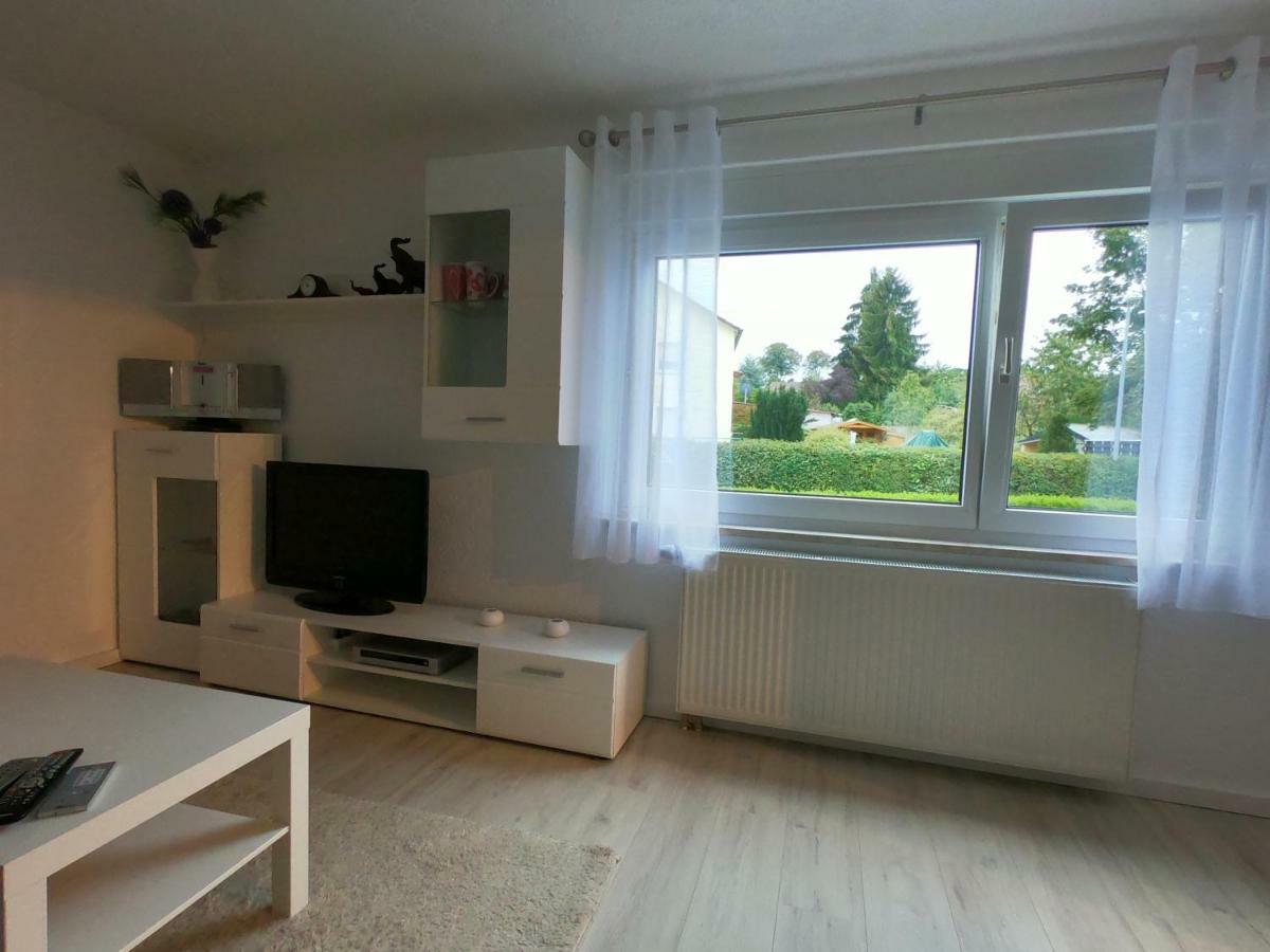 Moderne Helle 2,5 Zimmer Wohnung Mit Grossem Bad Und Kueche In Trossingen Exterior foto